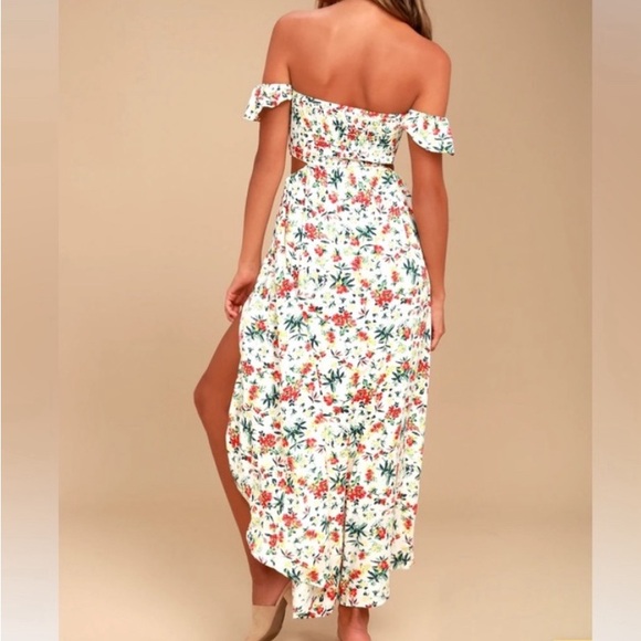 Lulu’s “Easy on the Eyes” off shoulder dress - Picture 2 of 6